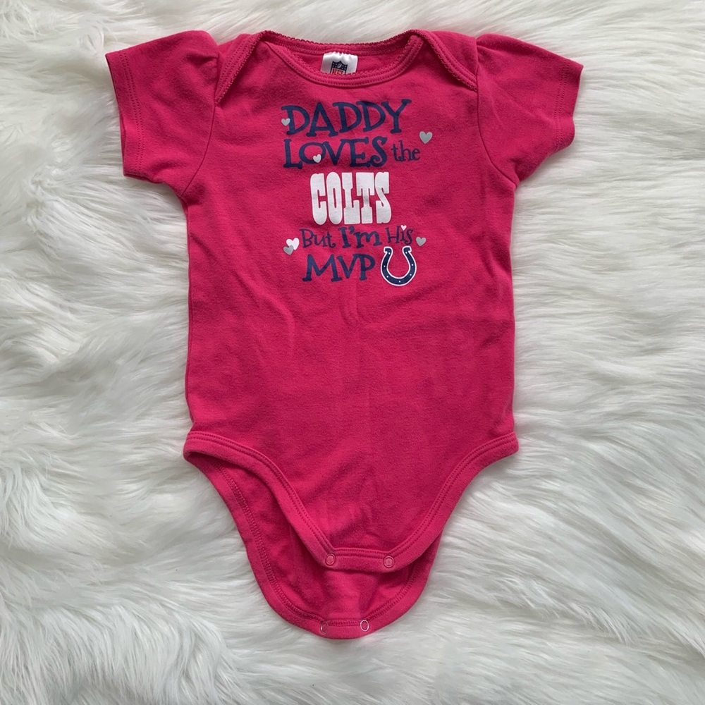 NFL Team Apparel “Daddy Loves the Colts” Baby Onesie
